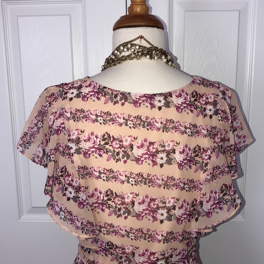 Nanette Lepore flutter sleeve dress size 10 - Picture 3 of 6